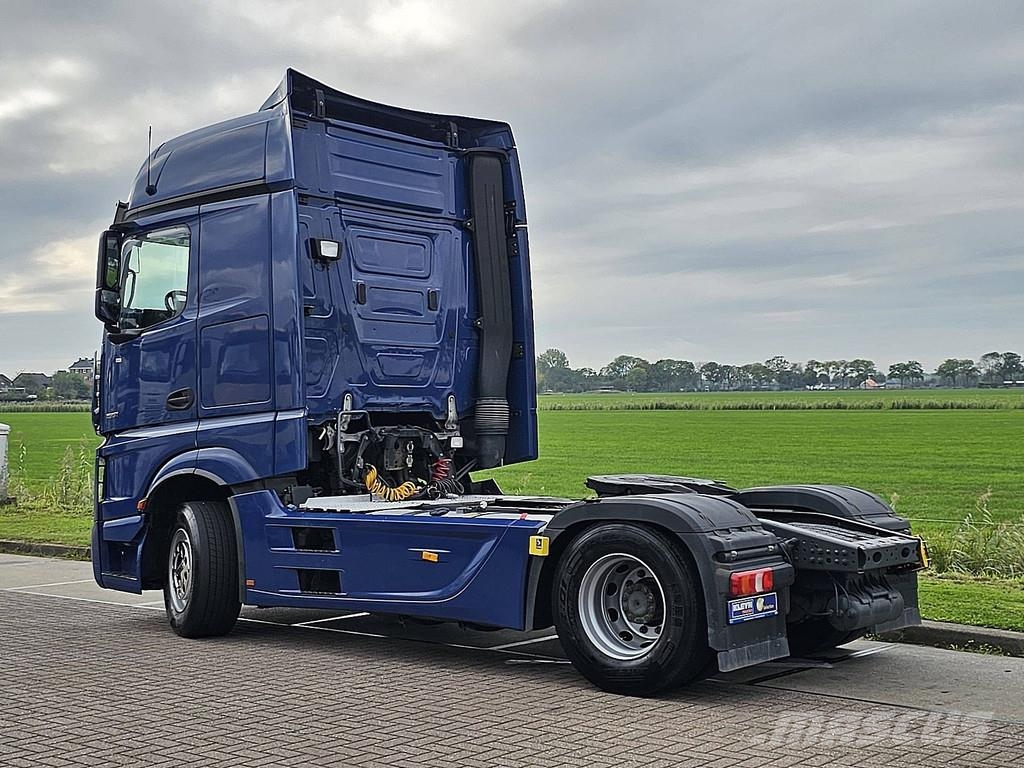 Mercedes-Benz ACTROS 1851 LS BIGSPACE RETARDER Vlačilci