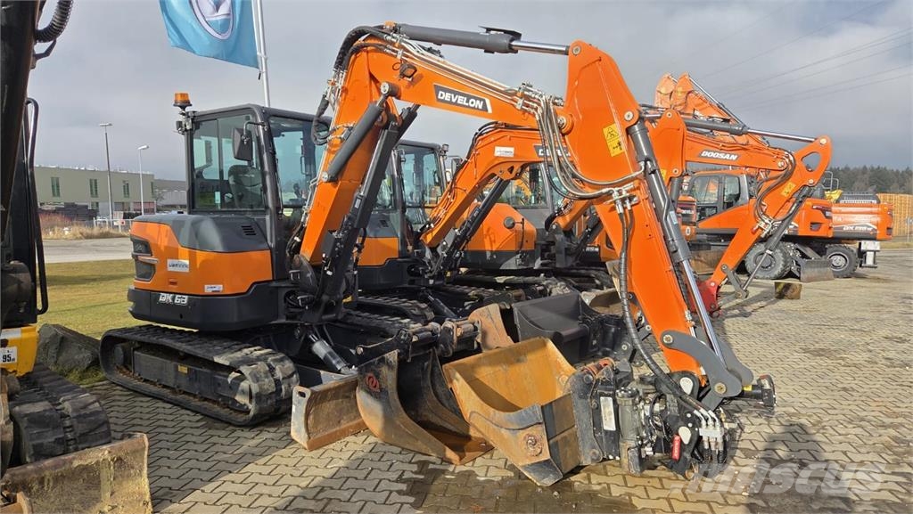 Develon DX63-7 Verstellausleger Kettenbagger Mini bageri < 7t