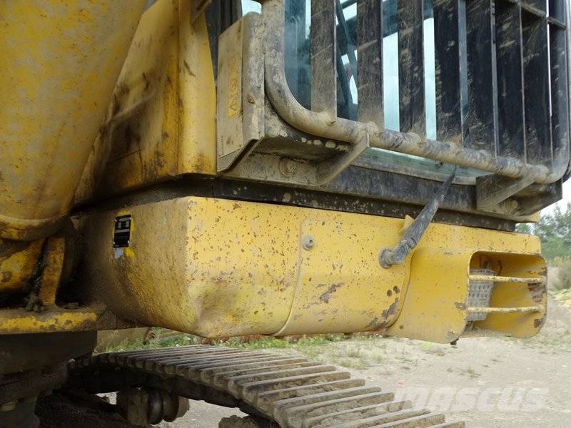 Komatsu PC 490 LC-11 Roomikekskavaatorid