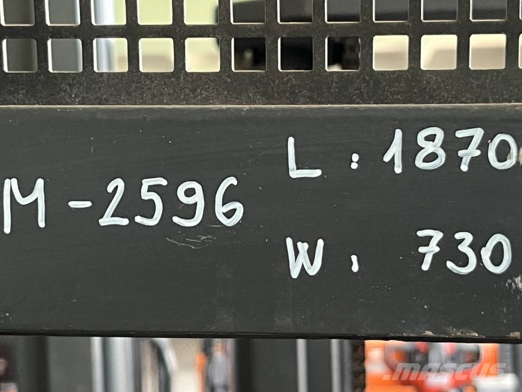Linde L 10 B /172/ V-2596 OB Apiladores eléctricos autopropulsados