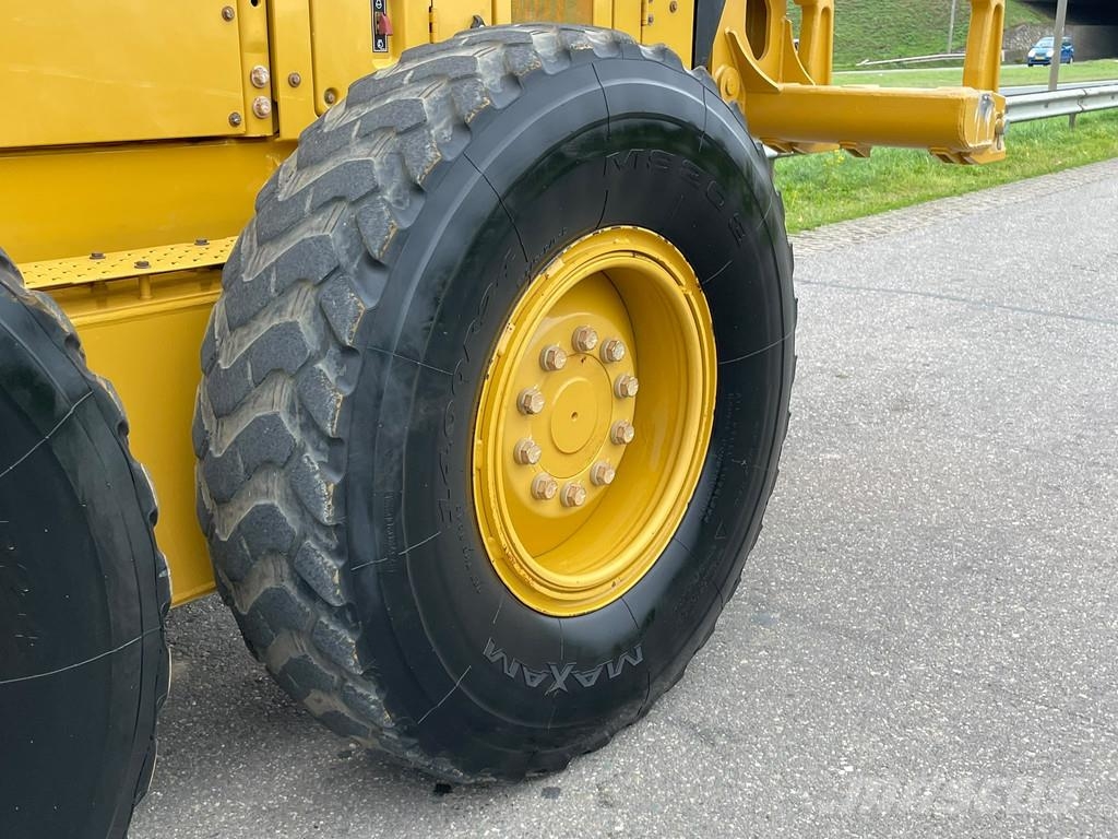 CAT 140 15A Grederji