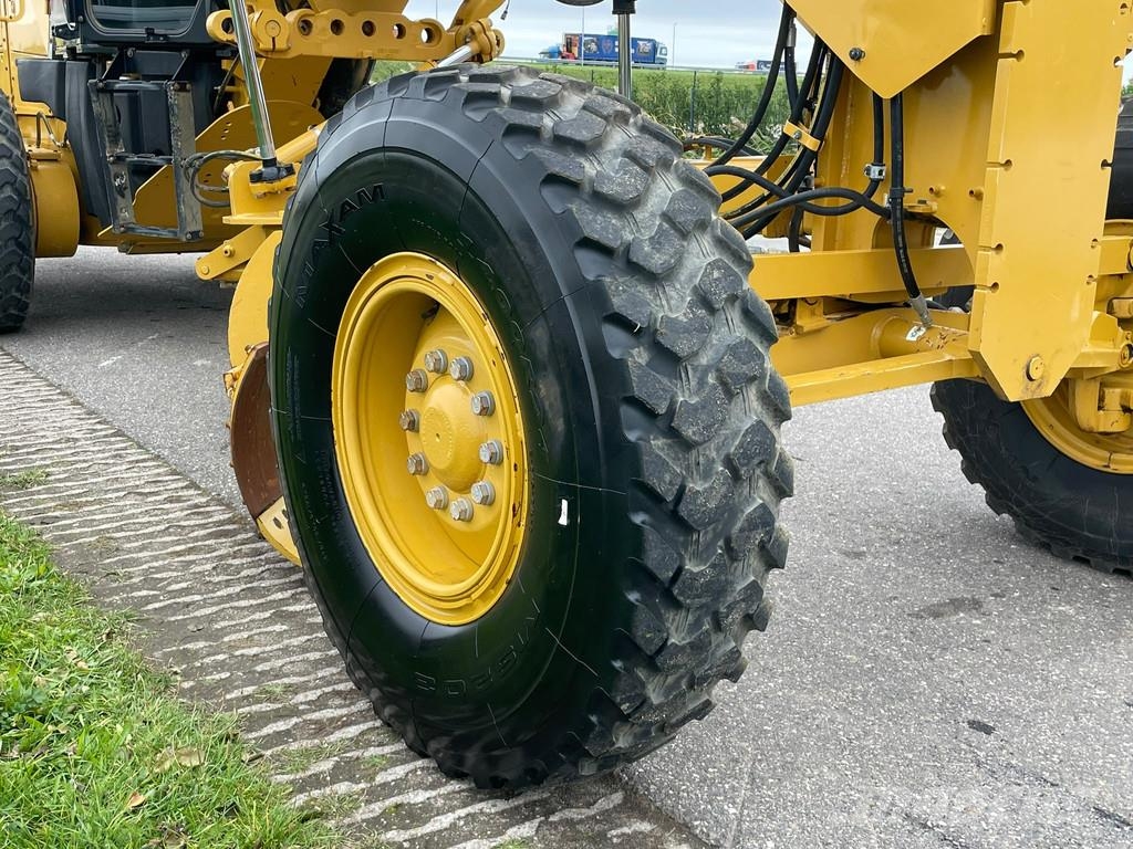 CAT 140 15A Grederji