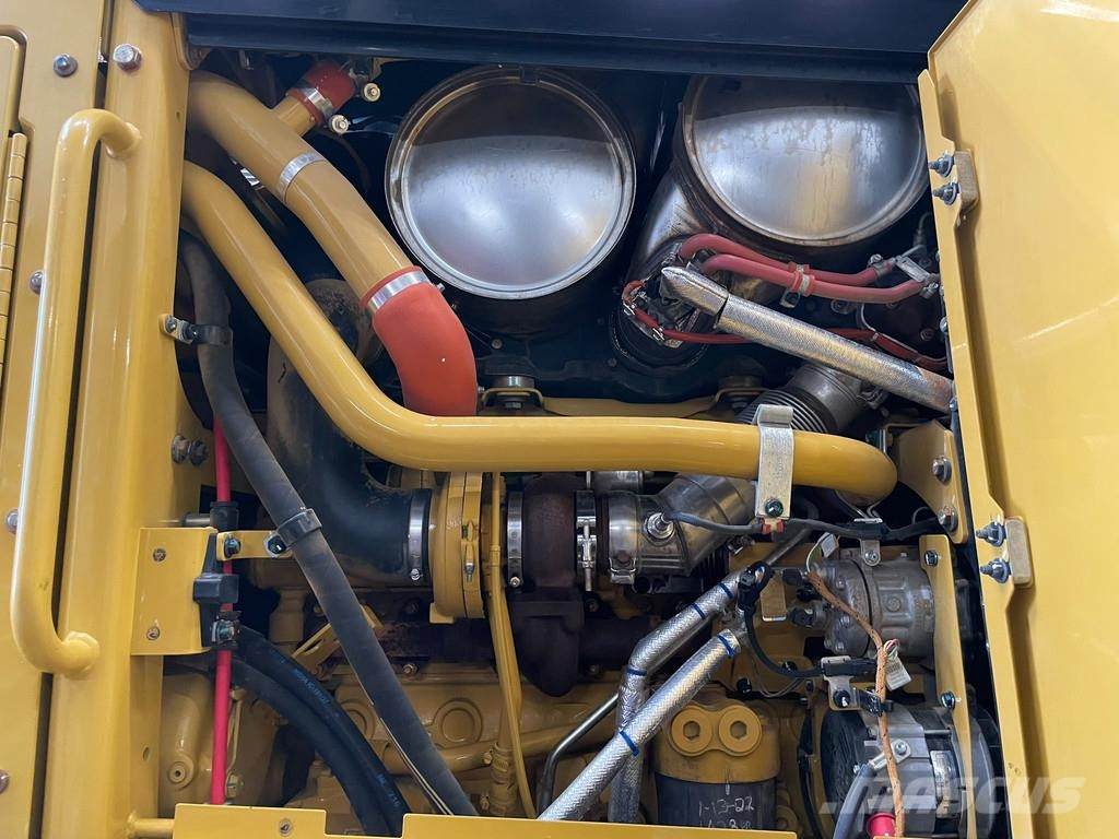 CAT 140 15A Grederji