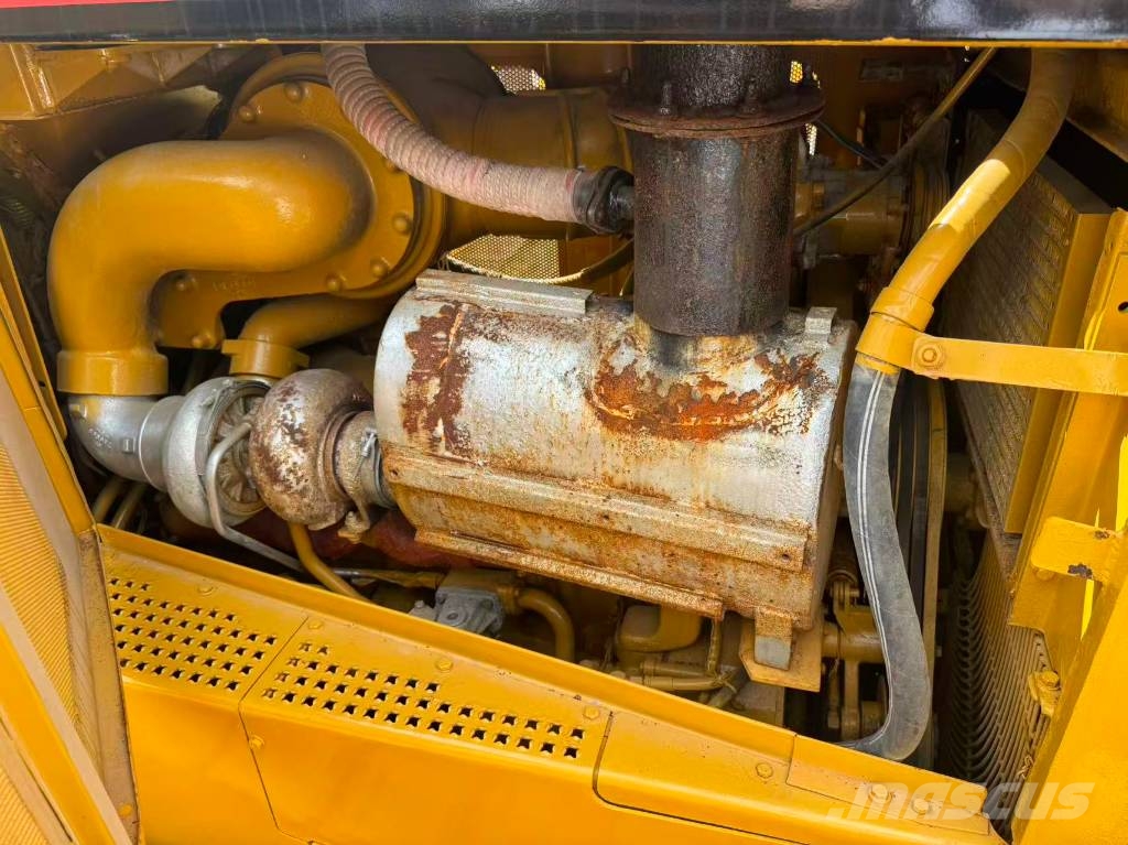 CAT D 8 R Μπουλντόζες με ερπύστριες