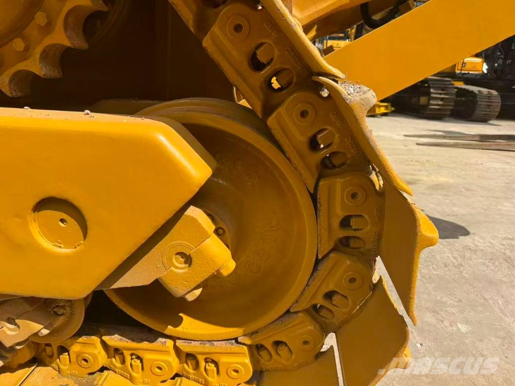 CAT D 8 R Μπουλντόζες με ερπύστριες