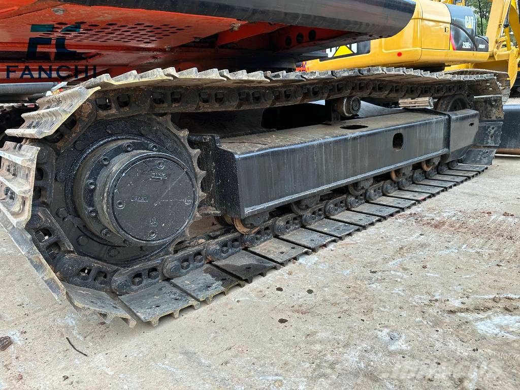 Hitachi ZX 70 LC Midigraafmachines 7t - 12t