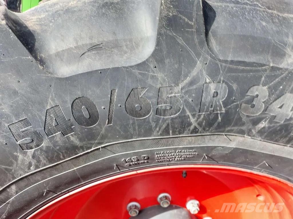 Fendt 828 Tracteur