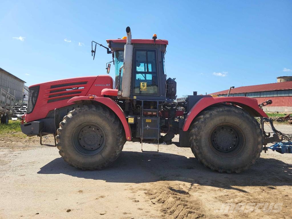 Kirovets K 744 P Traktori