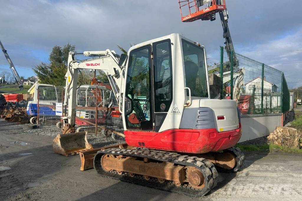 Takeuchi TB 250 Minigravere <7t