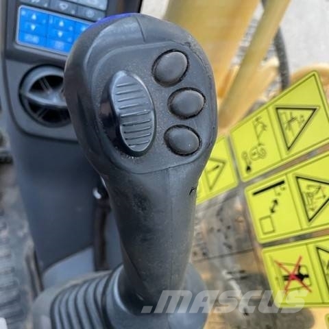 Komatsu PC210 LCI - 10 拖拉机/农用车