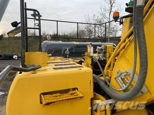 Komatsu PC210 LCI - 10 拖拉机/农用车