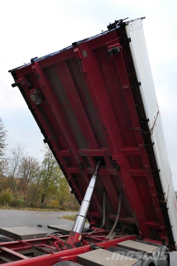 Scania Tipp/Kran R520lb8x4*4hnb Smagās mašīnas ar celtni