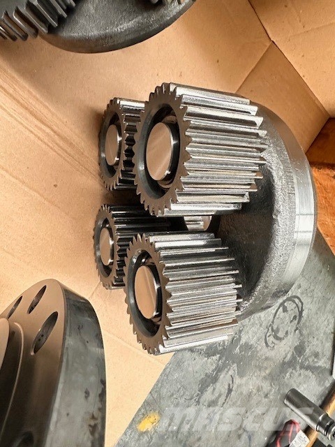Fuchs MHL 330/331/340 USED SWING GEARS LINDE GD 6 Převodovka