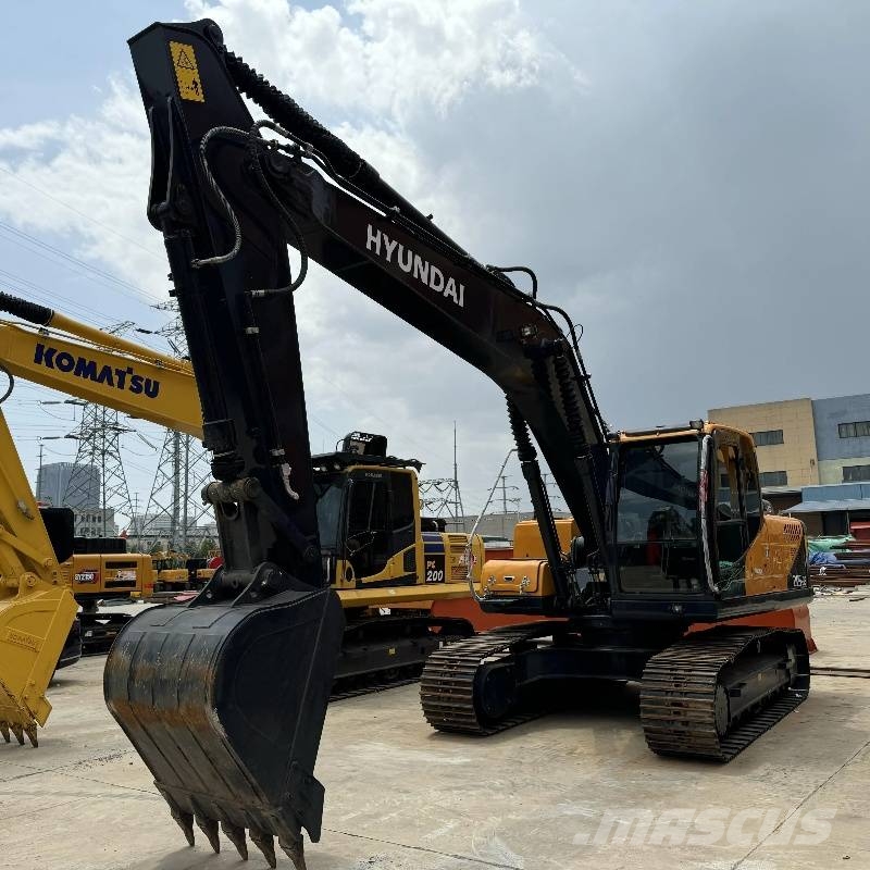 Hyundai 215 Bageri guseničari