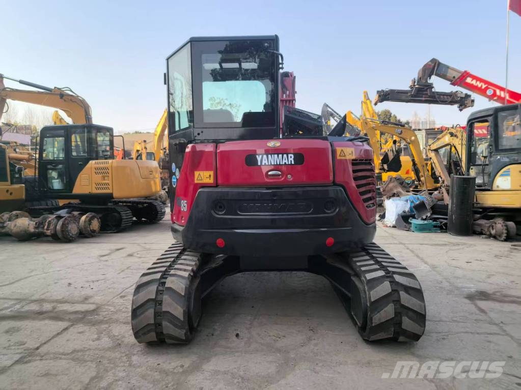 Yanmar VIO85 Bageri gusjeničari