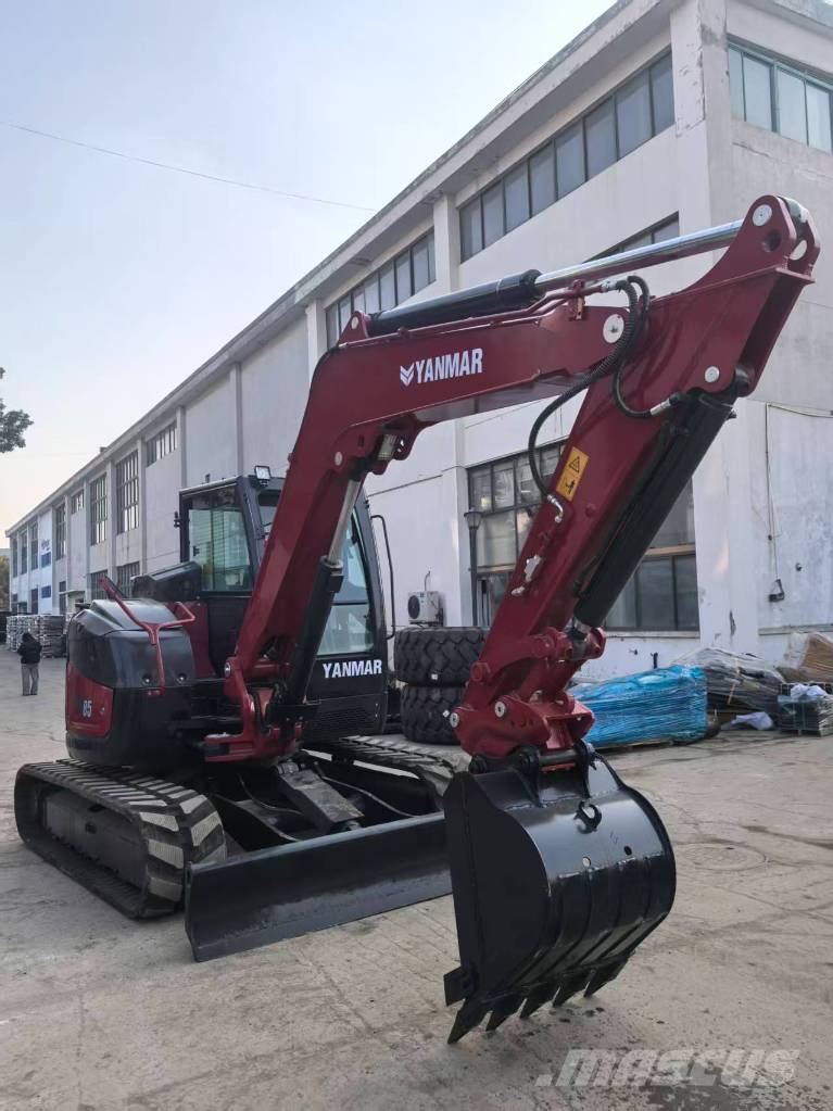 Yanmar VIO85 Bageri gusjeničari