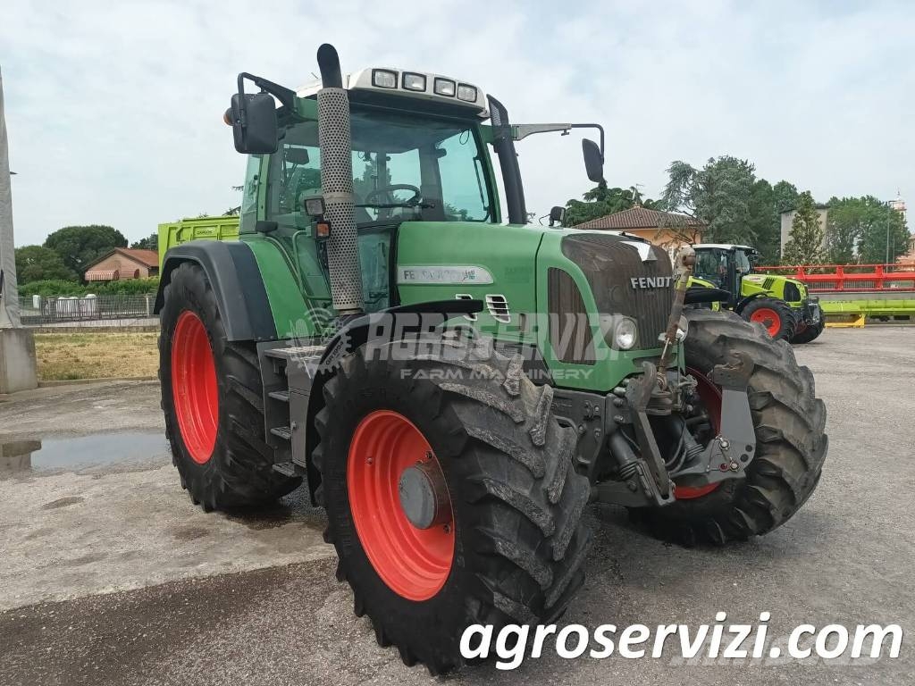 Fendt 820 Vario Tractoren