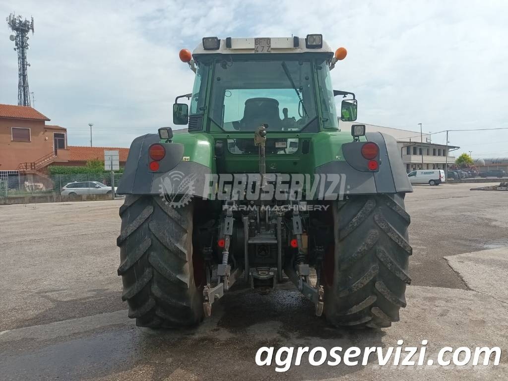 Fendt 820 Vario Tractoren