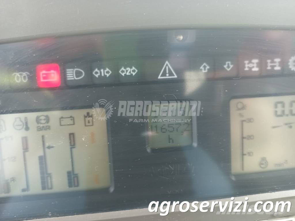 Fendt 820 Vario Tractoren