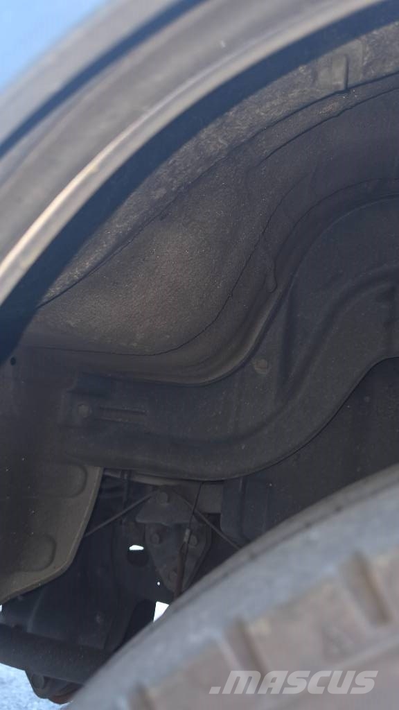 Hansin HS300 トラック高所作業車