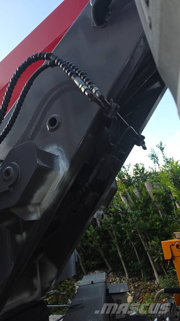 Hansin HS300 トラック高所作業車