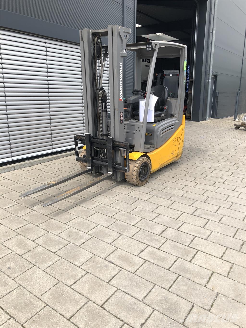 Jungheinrich EFG 216K Li-Ion Electric forklifts