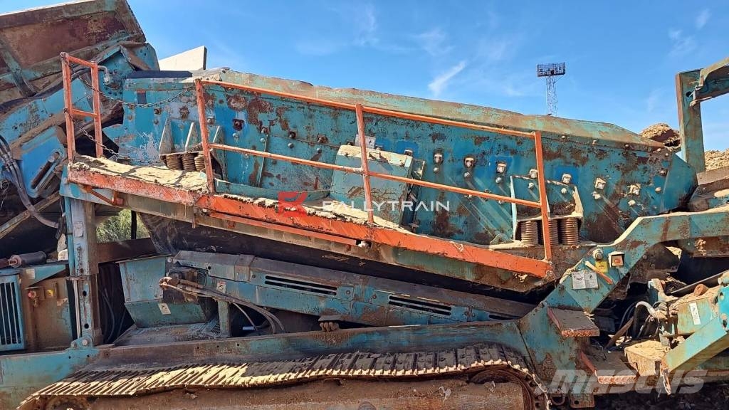 PowerScreen Warrior 1800 Scalping Screen Przesiewacze