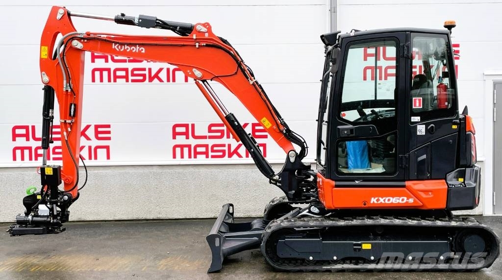 Kubota KX 060-5, 5 års garanti حفارات صغيرة أقل من 7 طن (حفارات صغيرة)