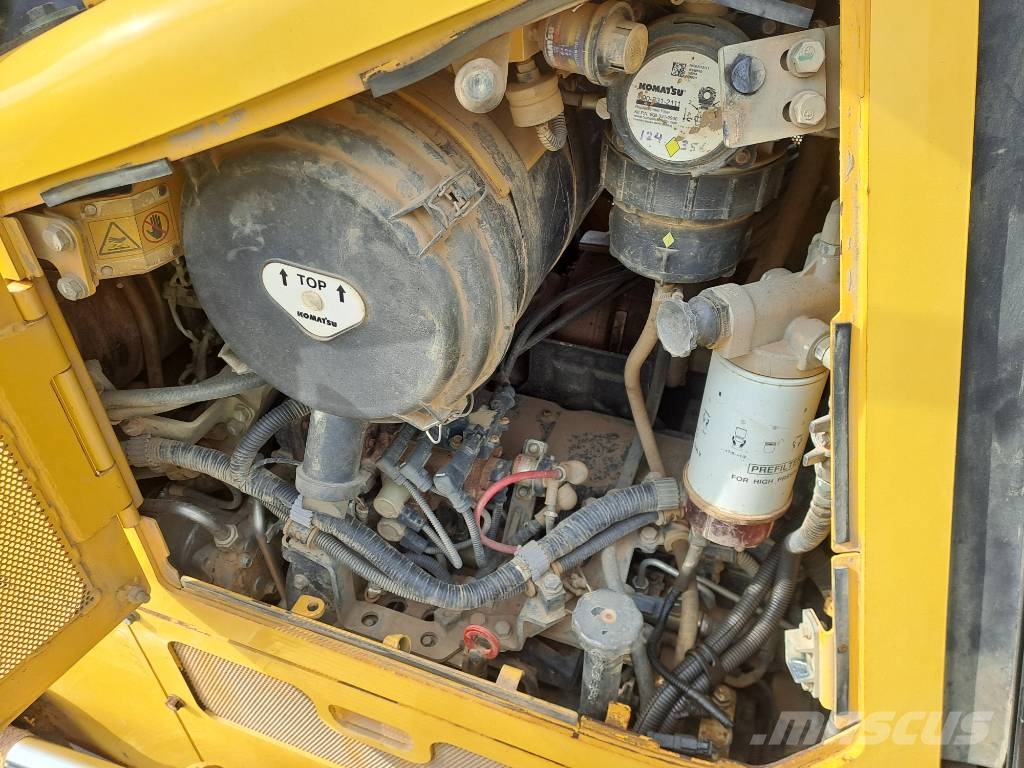 Komatsu D61PXi-24 Bulldozer