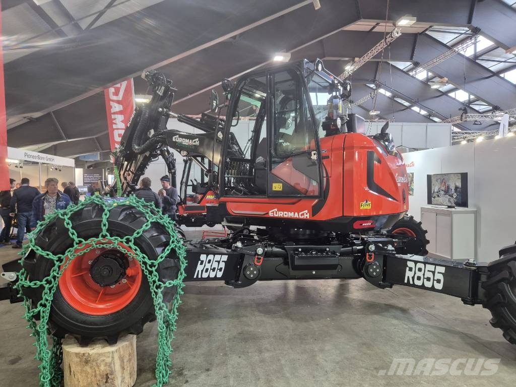 Euromach R855 Super Forester Pelle sur pneus