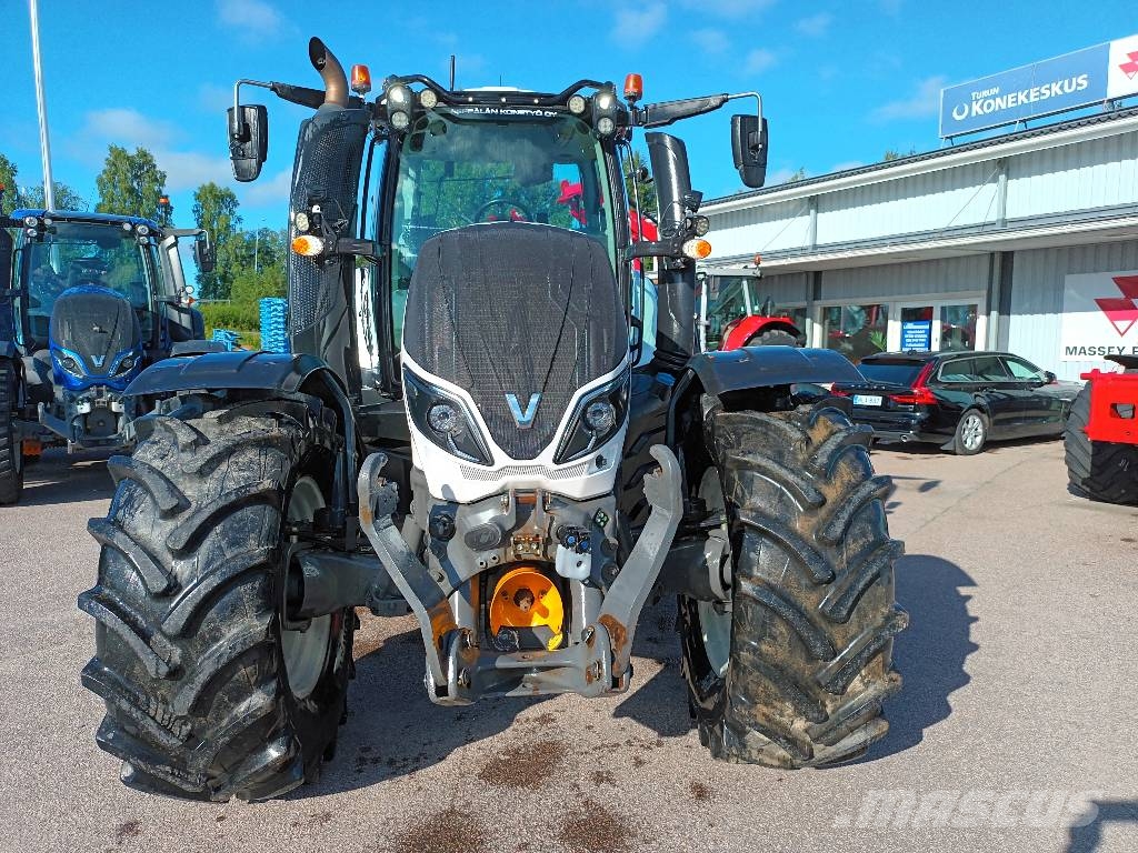 Valtra T254 Versu Auto Guide Traktori