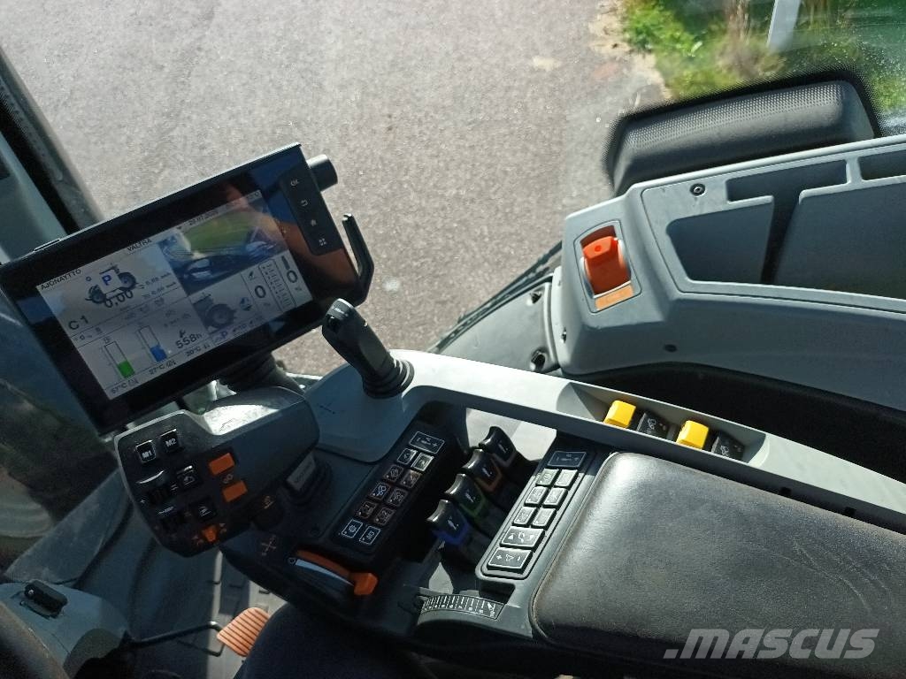Valtra T254 Versu Auto Guide Traktori
