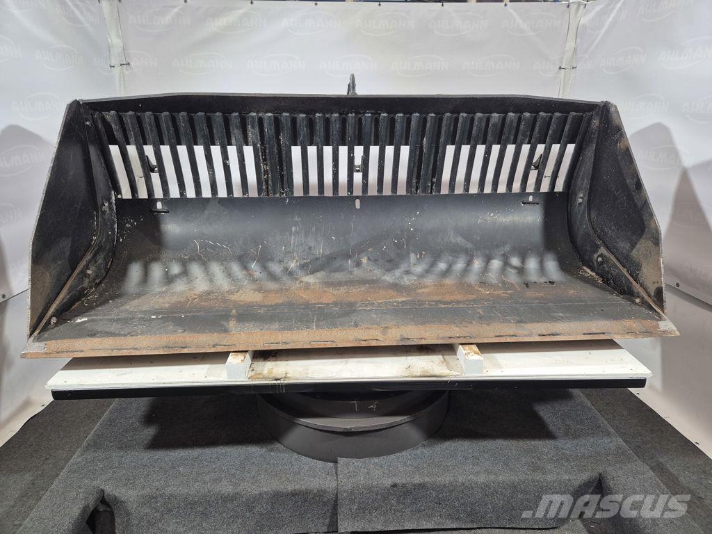 Ahlmann AZ210 Puinbak met inleg Cucharones