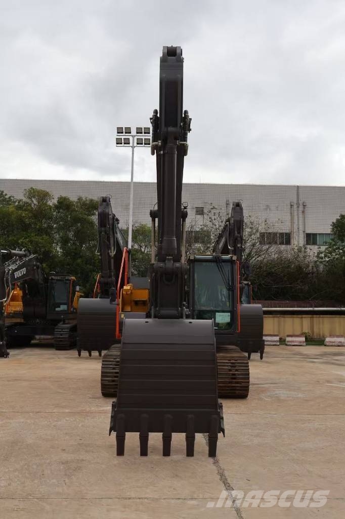 Volvo EC 200 Crawler excavators