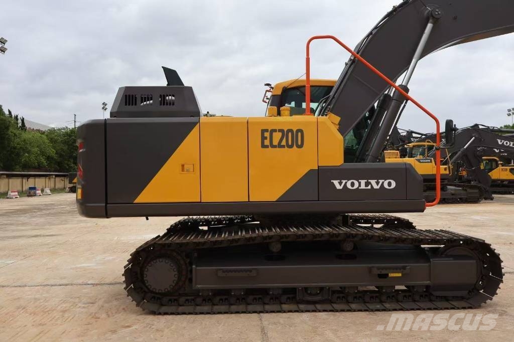 Volvo EC 200 Crawler excavators