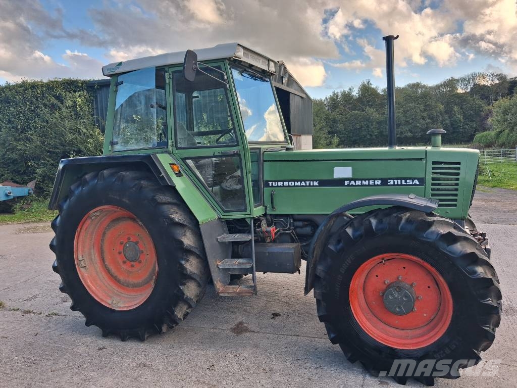 Fendt FARMER 311 LSA Tractors