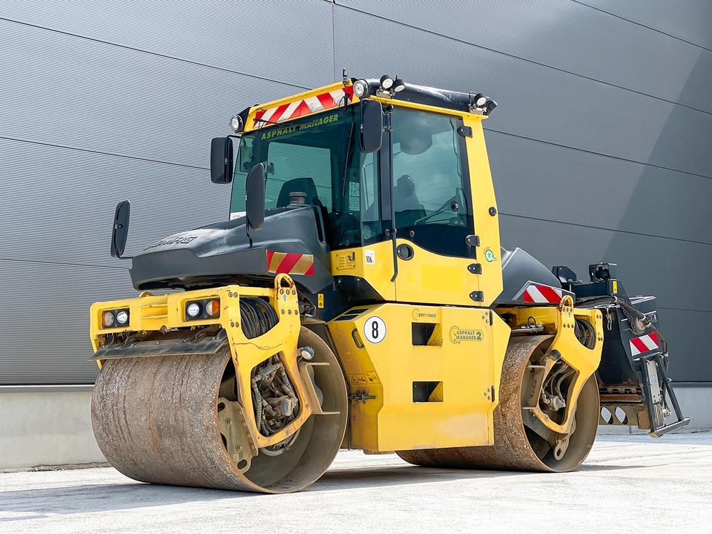 Bomag BW 154 AP-4V AM Çift tamburlu silindirler