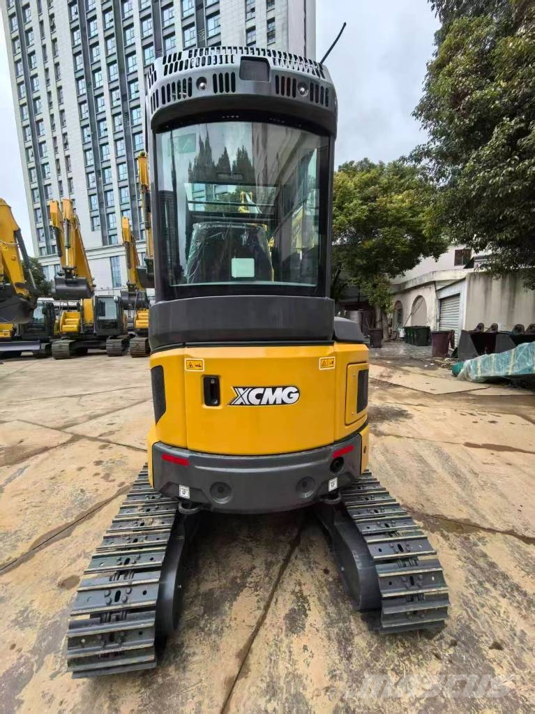 XCMG XE 27 U 履带挖掘机