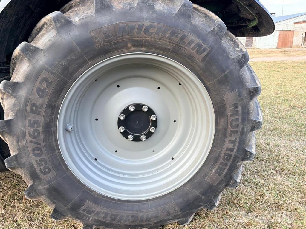 Deutz-Fahr 6215 Agrotron RC SHIFT Traktoren