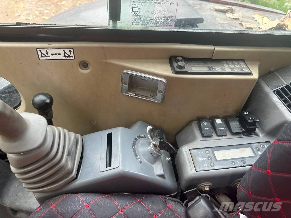 Hitachi zx50u حفارات صغيرة أقل من 7 طن (حفارات صغيرة)