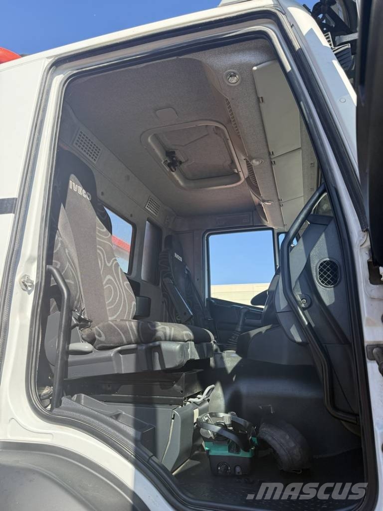 Iveco trakker 450 Otros camiones