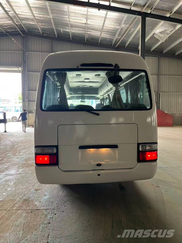 Toyota Coaster 15B 公路客運汽車