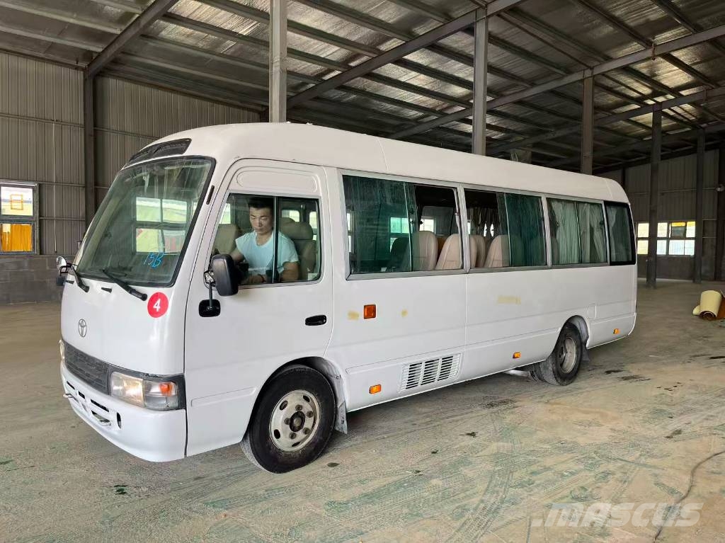 Toyota Coaster 15B 公路客運汽車