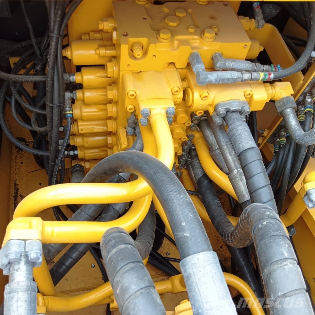Komatsu PC 360-7 Paletli ekskavatörler