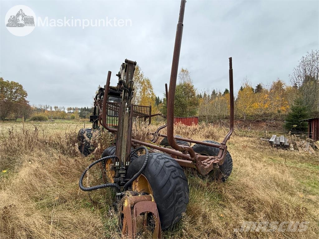 Bruunett MIN 678 F Forvarderi