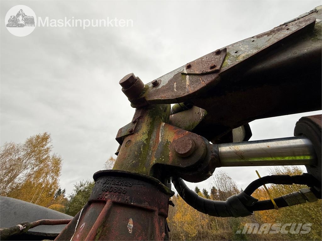 Bruunett MIN 678 F Forvarderi
