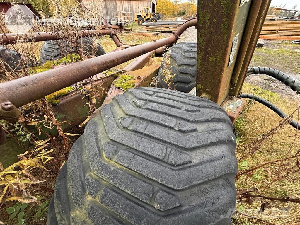 Bruunett MIN 678 F Forvarderi