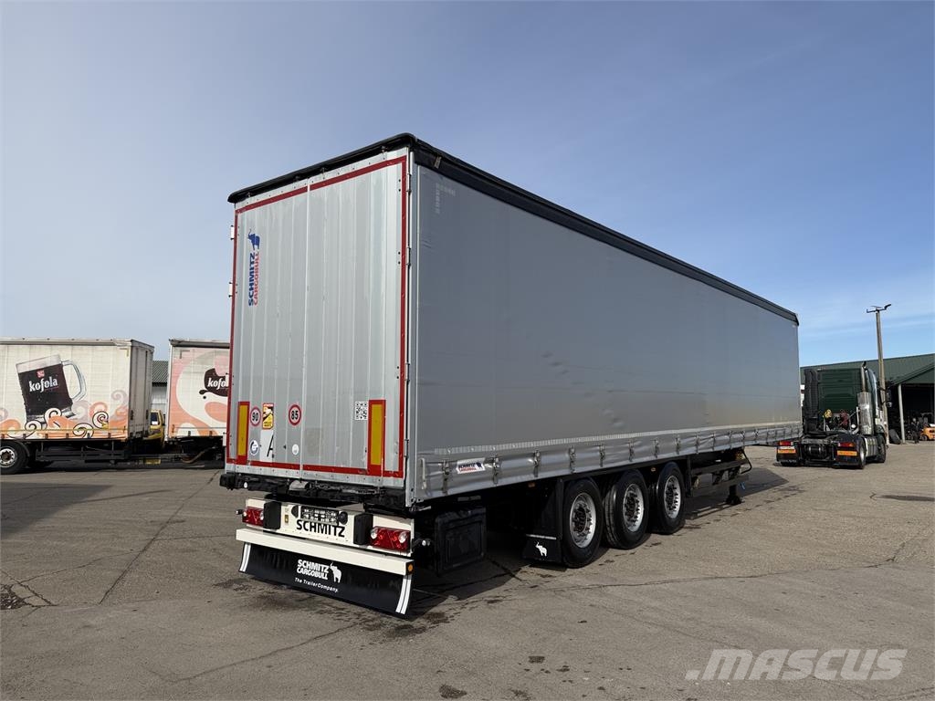 Schmitz Cargobull VIN 491 篷布半拖車