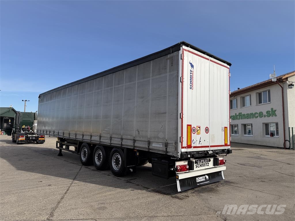 Schmitz Cargobull VIN 491 篷布半拖車