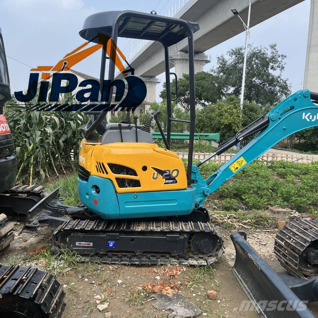 Kubota U 20 小型挖掘机